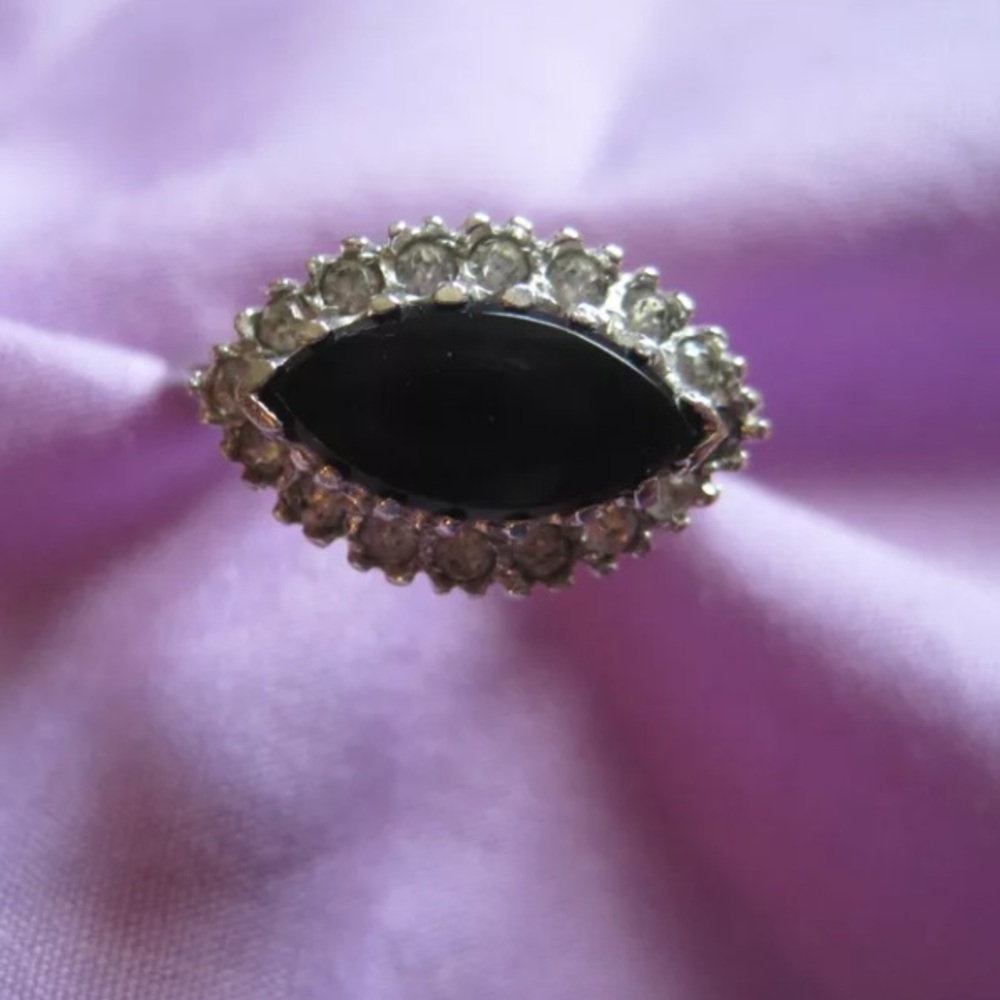 Vintage  
Sterling Silver 
ESPO Ring 
with Black Stone & Clear Stones